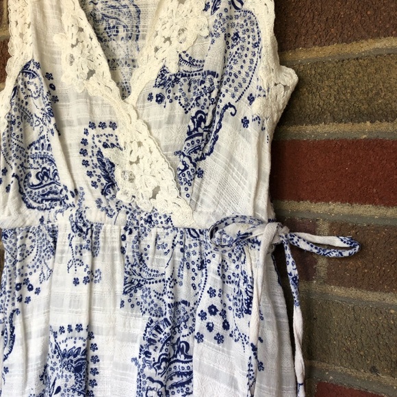 🎉HP🎉Cabi Veranda Top - Picture 3 of 10